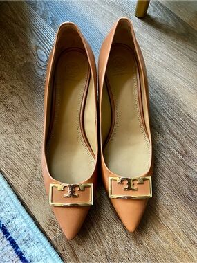 Tory Burch Gigi 55mm Wedge Flats Tan Leather Pointed Toe Size 9.5